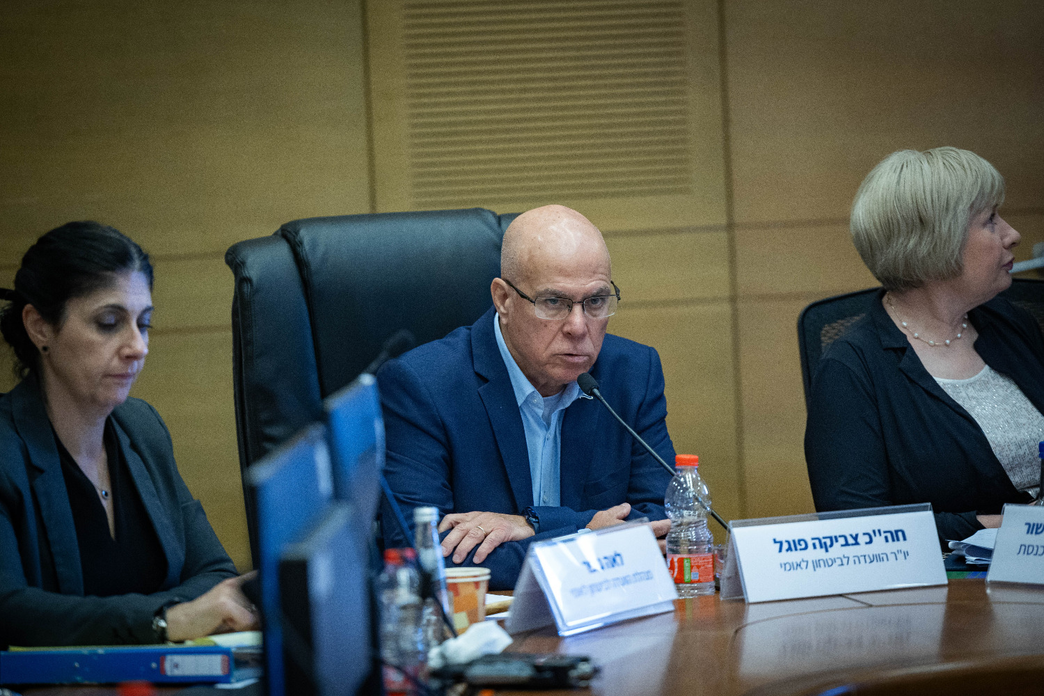 Комиссия Кнессета обсудила неотложный вопрос: как защитить депутатов от демонстрантов