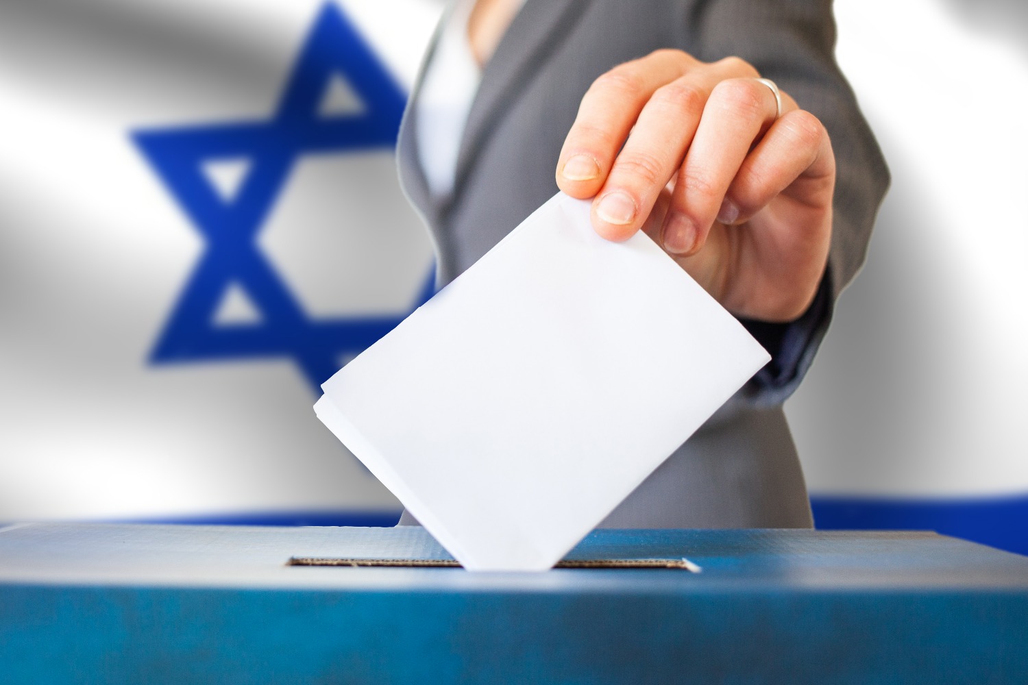 Опрос «Маарив»: «Ликуд» поднимается до 21 мандата