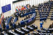 Европарламент призвал страны ЕС ограничить отношения с путинской Россией