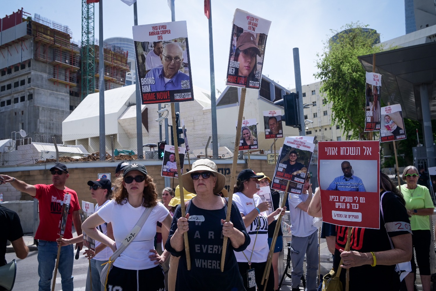 Опрос «Маарив»: «Ликуд» растет, «Государственный лагерь» падает
