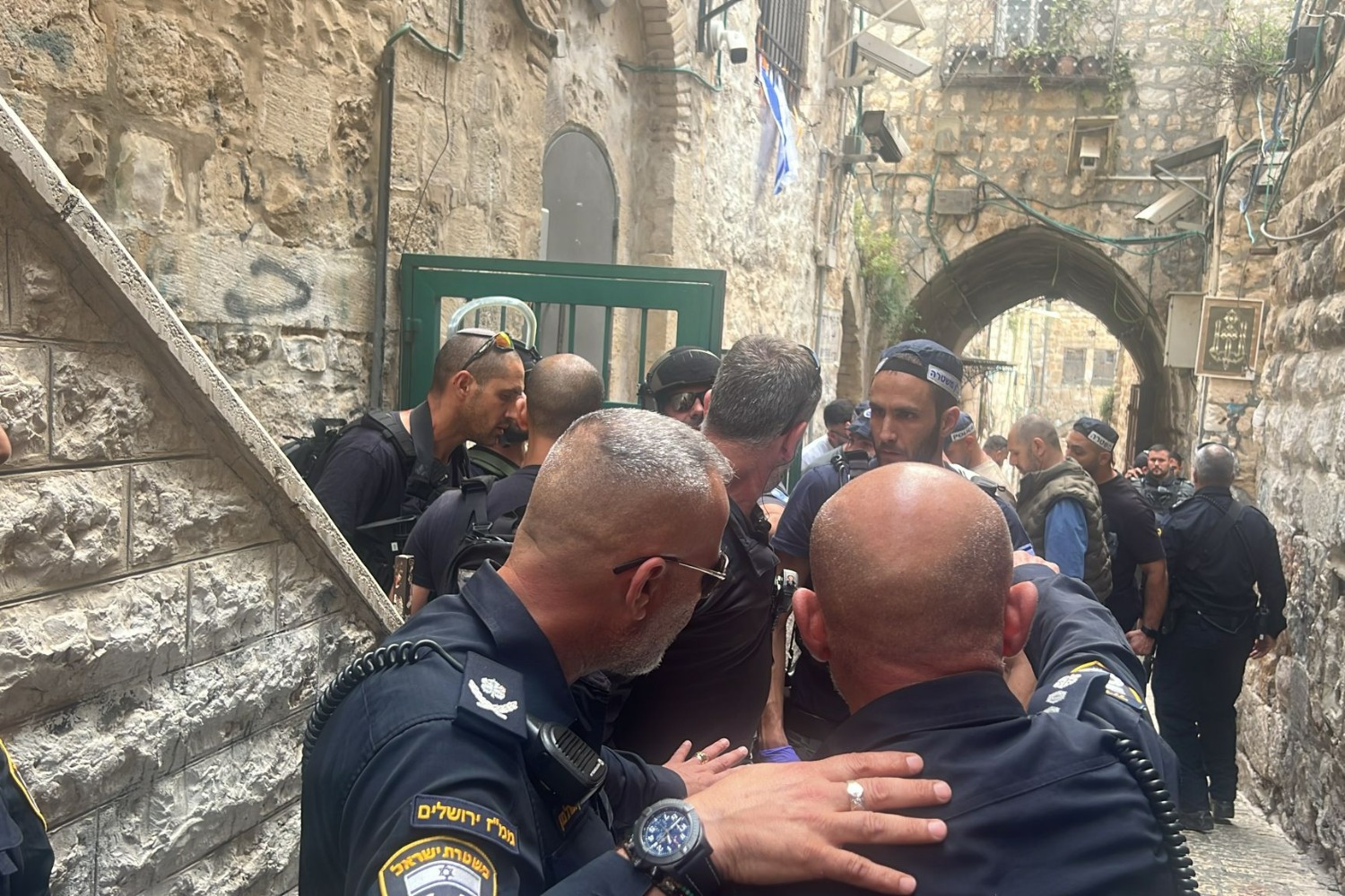Ножевой теракт в Иерусалиме: ранен полицейский