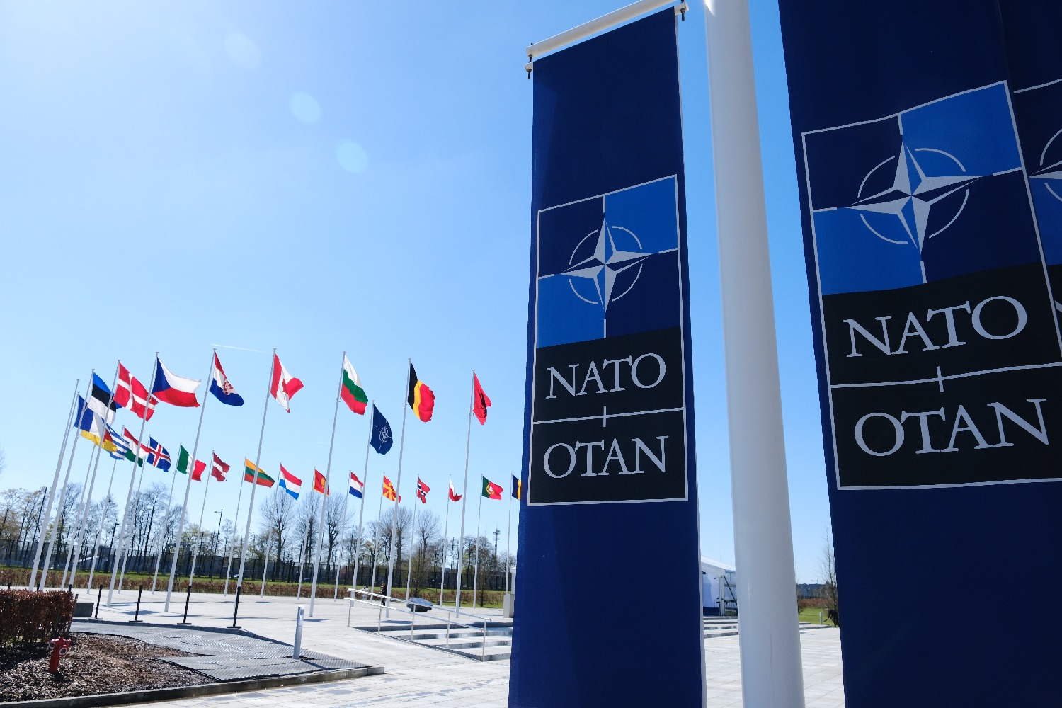 НАТО обвинил Россию в «гибридной вредоносной деятельности»
