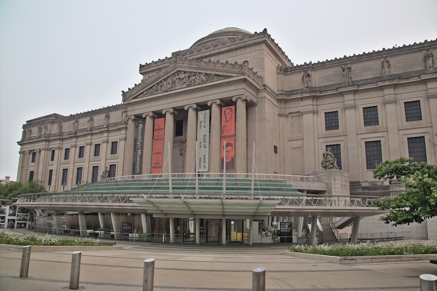 Пропалестинские активисты устроили погром в Бруклинском музее
