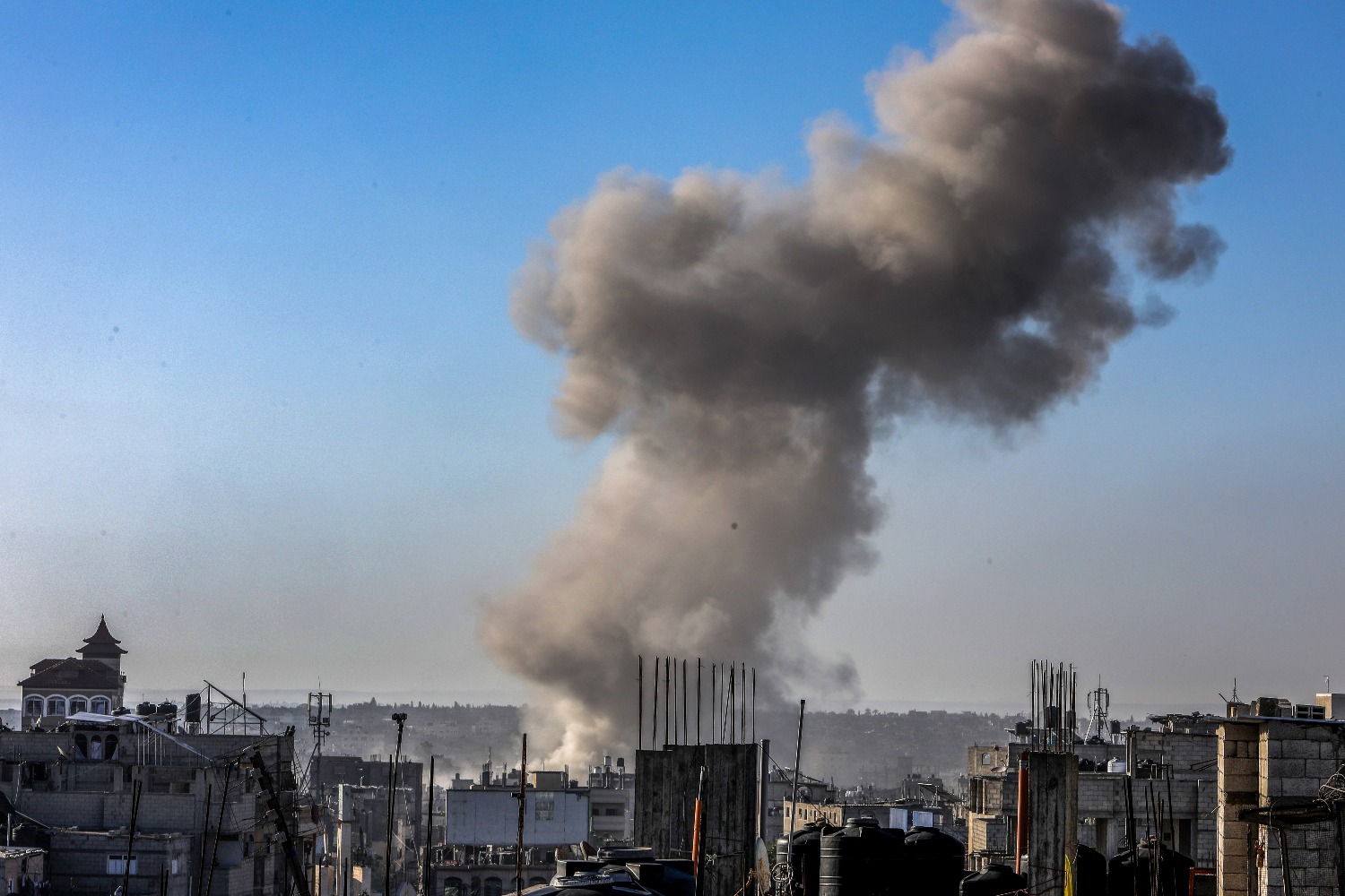 Четверо военнослужащих бригады «Гивати» погибли при взрыве дома в Секторе Газа