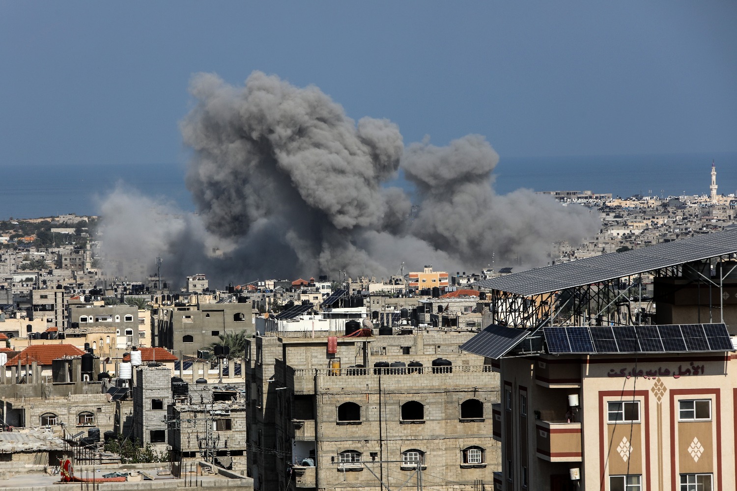 ЦАХАЛ нанес удары по командирам террористов в Газе и в Ливане
