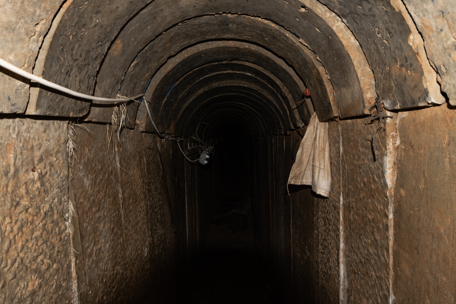 После девяти месяцев боев туннели ХАМАСа в хорошем состоянии даже у границы с Израилем