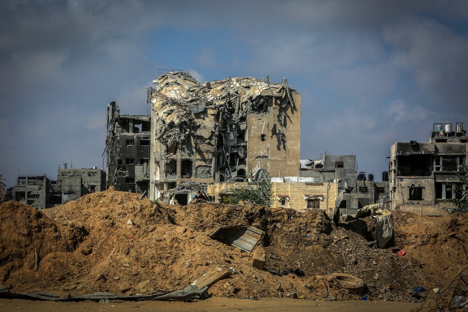 ЦАХАЛ усилил атаки в Секторе Газа, в ХАМАСе угрожают срывом переговоров
