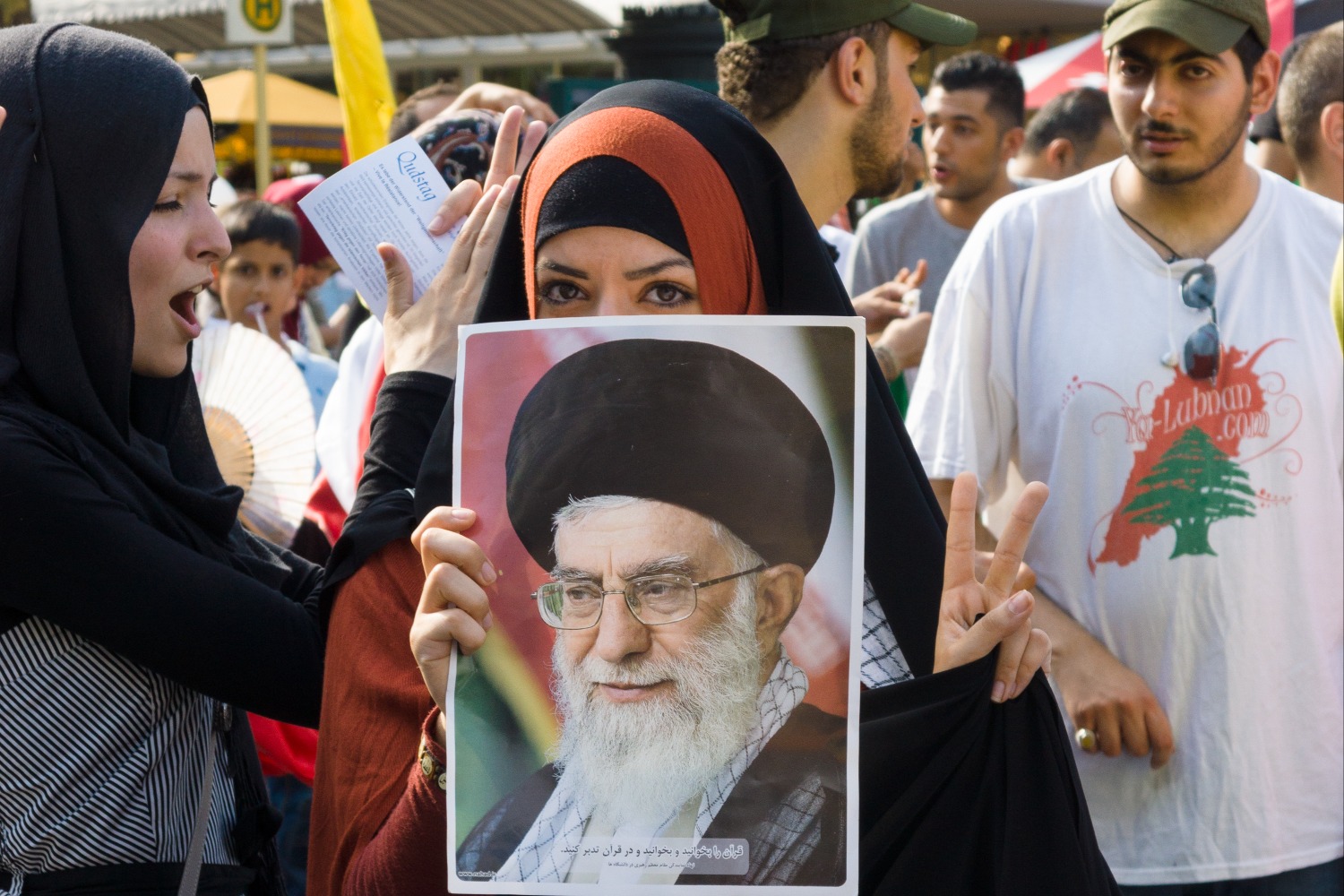 Reuters рассказал, как Хаменеи сделал Пезешкиана президентом