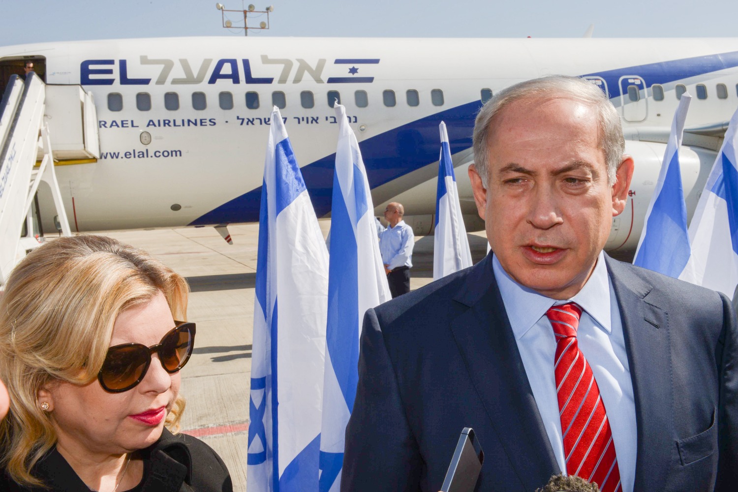 Нетаньяху вылетел в Вашингтон, обещая встретиться с Байденом