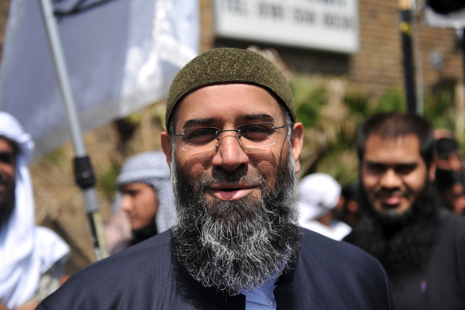 В Британии радикальный проповедник и антисемит приговорён к пожизненному
