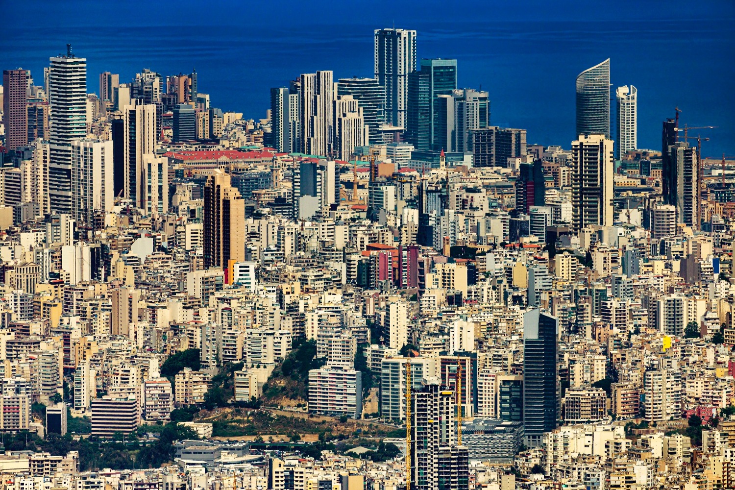 Посольства США и Великобритании призвали граждан скорее покинуть Ливан